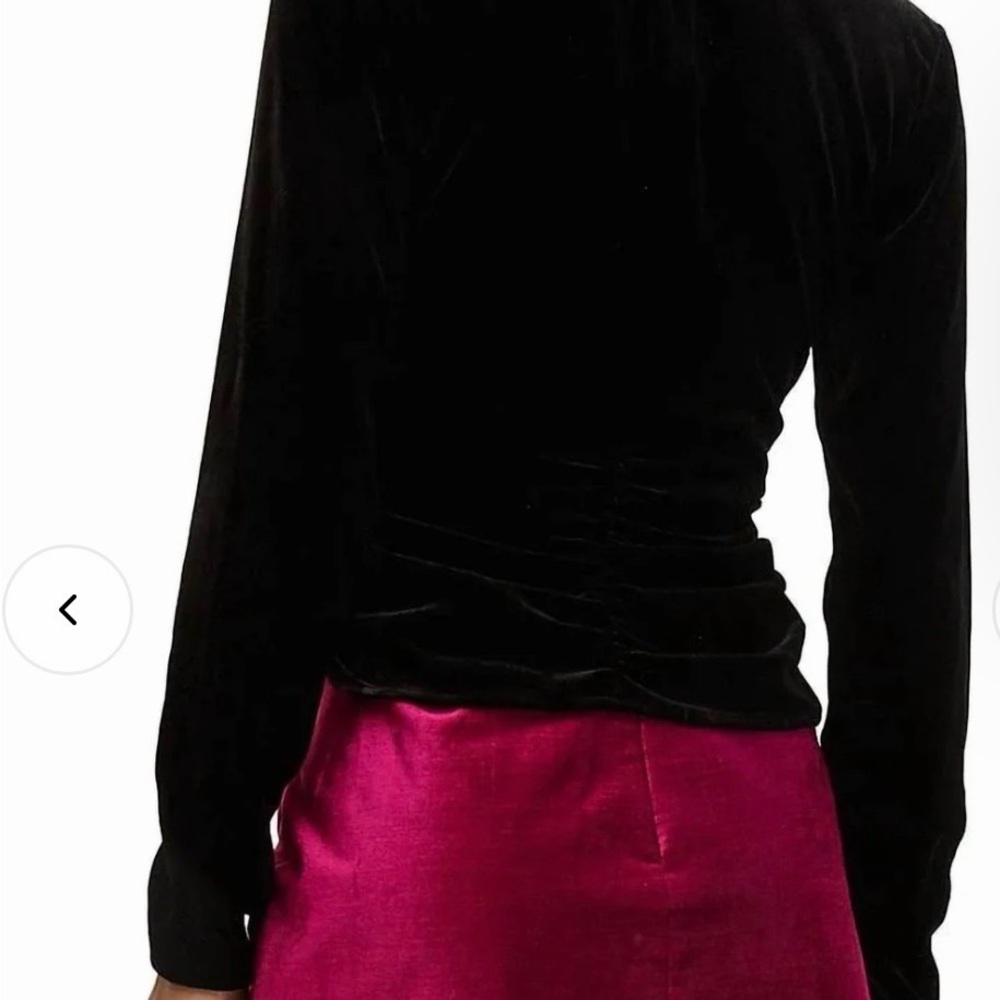 Veronica Beard Pelona Velvet Top Elegant Black V-Neck Women's Top - Picture 2 of 8